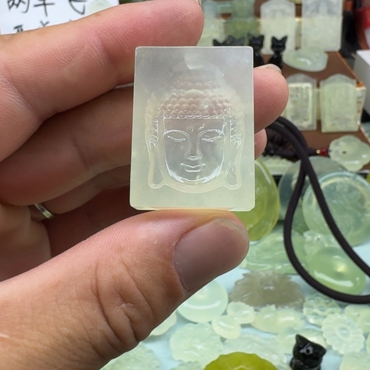 蛇纹石玉未镶嵌吊坠(赠链)
