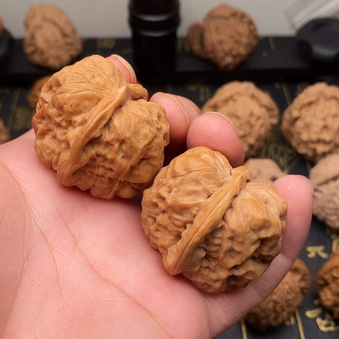 把件文玩核桃蛤蟆头狮子头