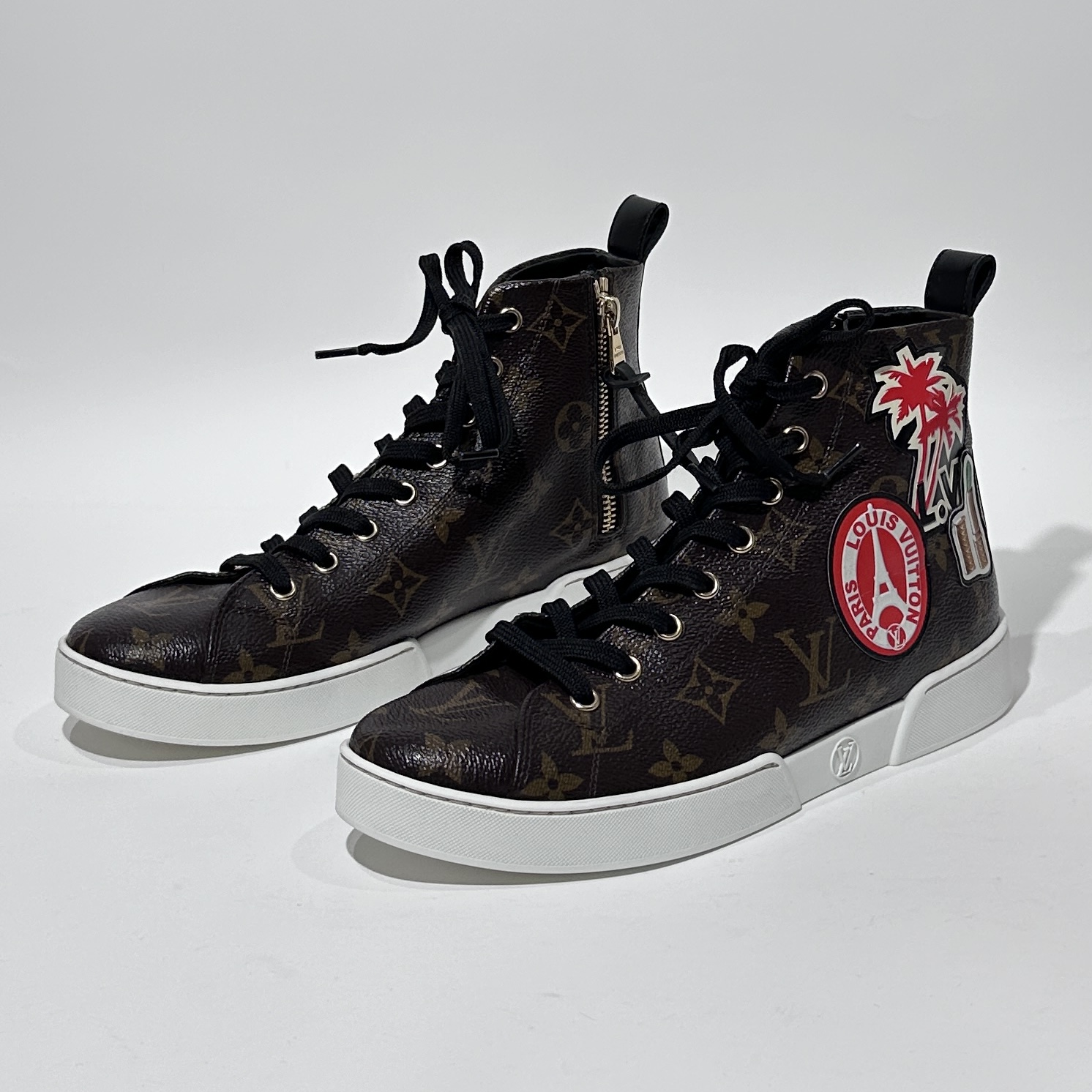 95新 LouisVuitton/路易威登 36.5码 老花款时尚高帮板鞋/WX80201