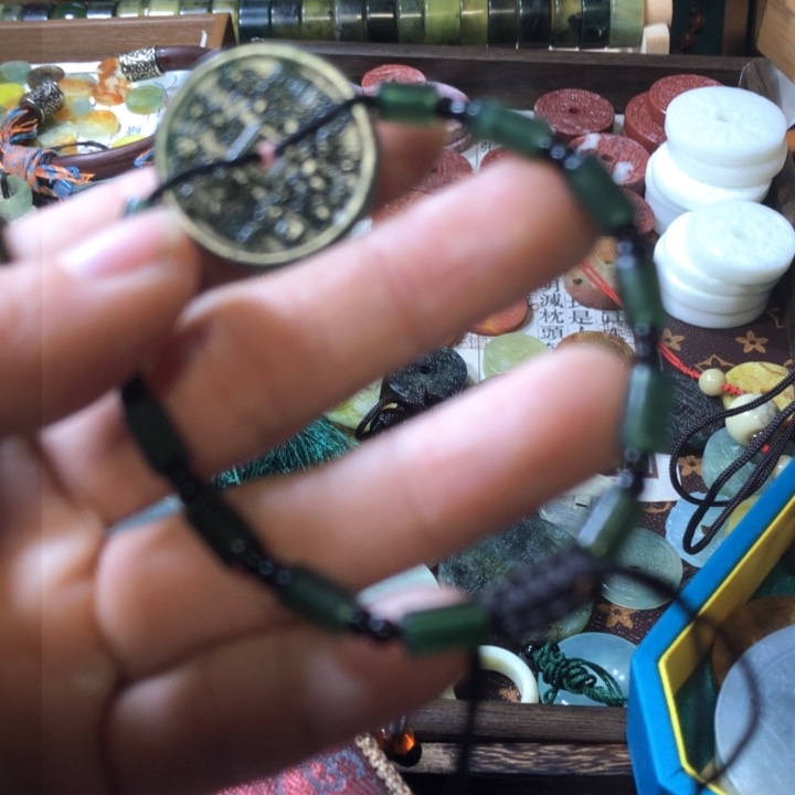 岫玉岫玉手链未镶嵌