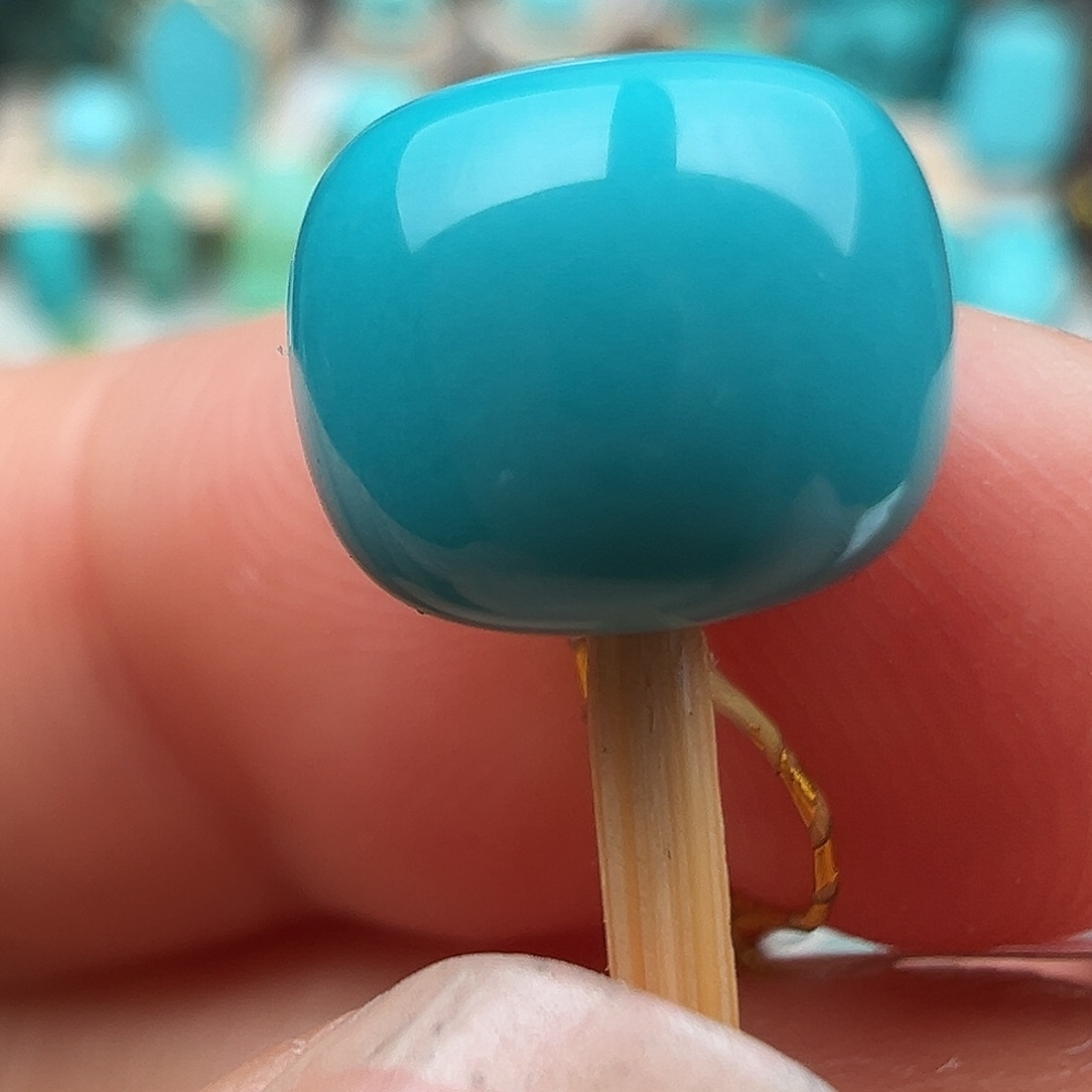 绿松石配饰未镶嵌