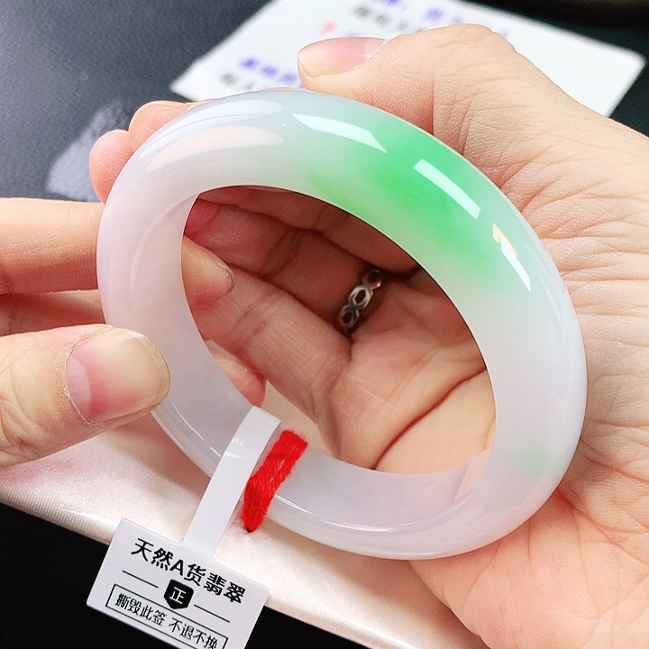 未镶嵌手镯翡翠55轮胎白底青阳绿