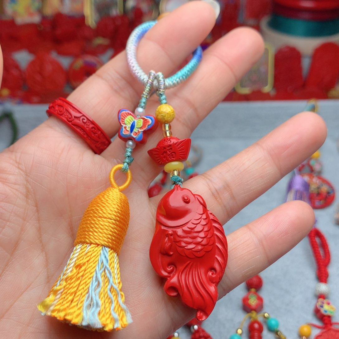 天然辰砂工艺品朱砂钥匙扣包包挂