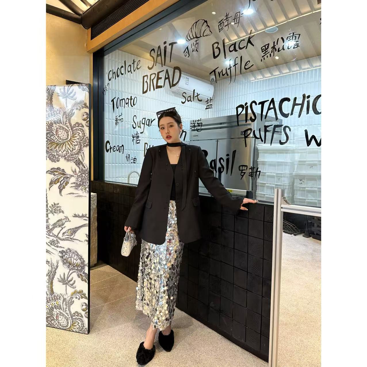 微胖温柔【伦敦旧梦】显瘦时尚百搭亮片气质炸街松紧腰半身裙WR9206