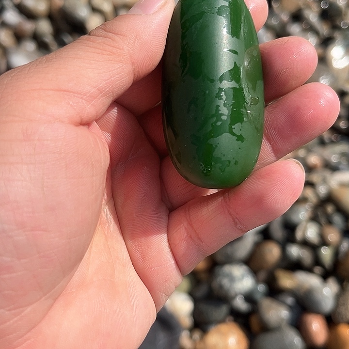 未镶嵌和田玉（糖玉）挂件