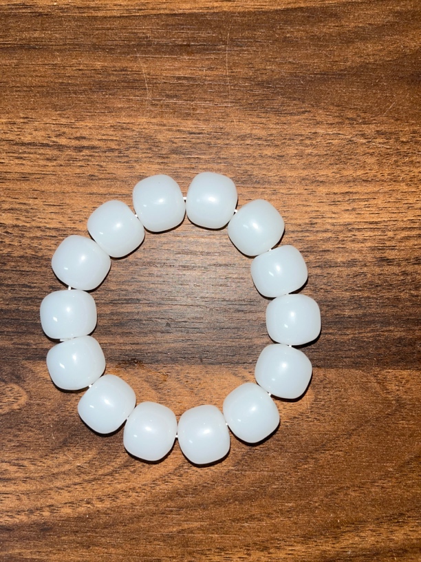 YS0049和田玉手串（无礼盒）