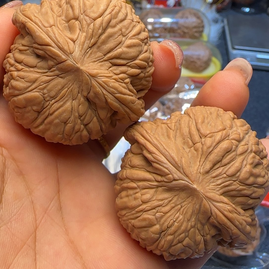 吊坠文玩核桃46全品泥鳅背