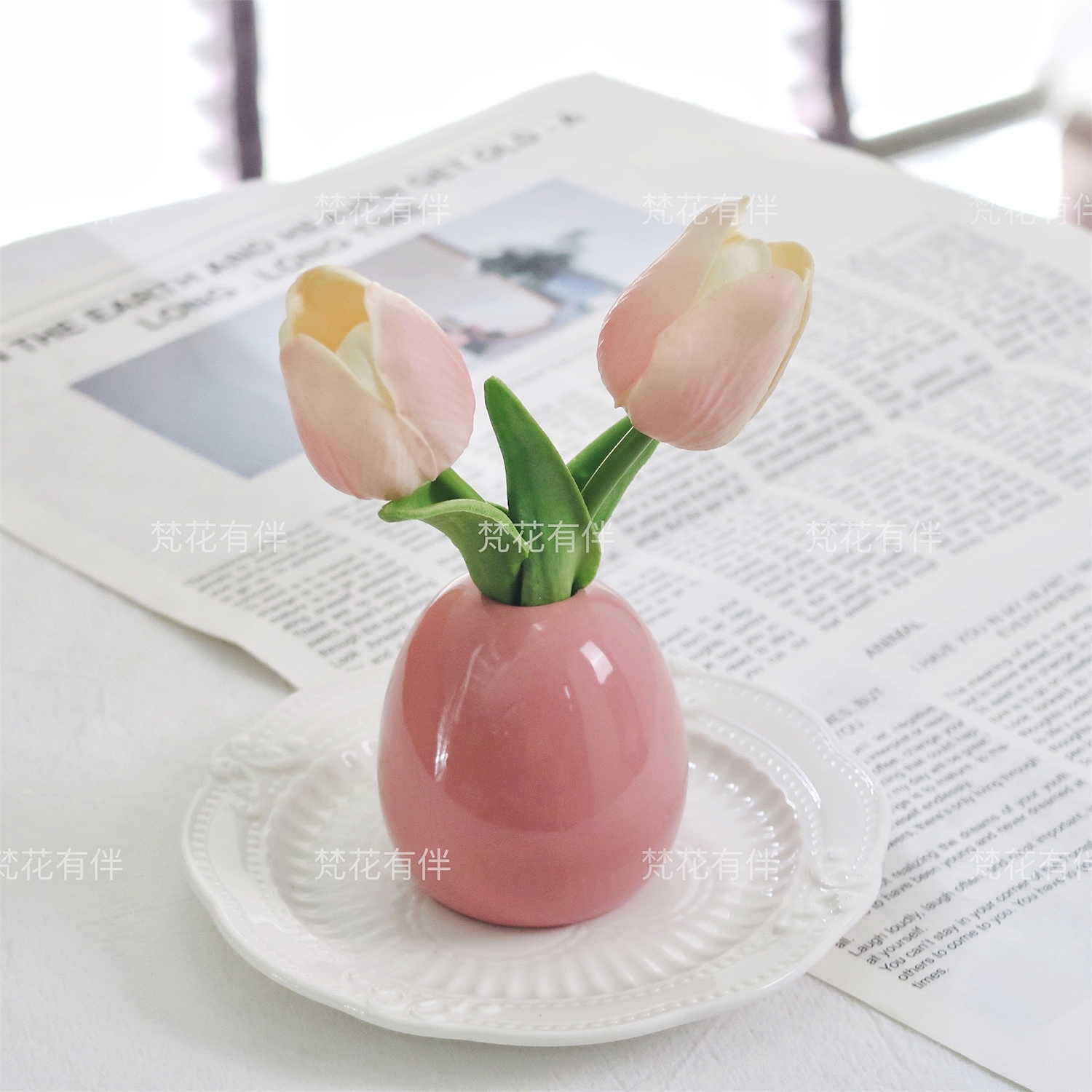 郁金香仿真花桌面茶几玄关陶瓷花瓶假花摆设客厅书桌摆件