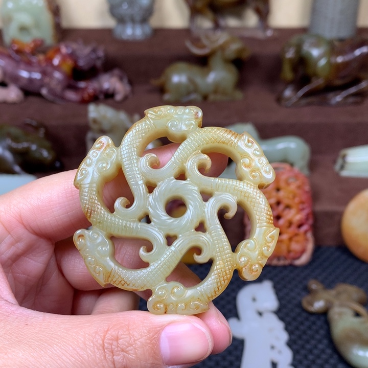 和田玉把件未镶嵌只****l