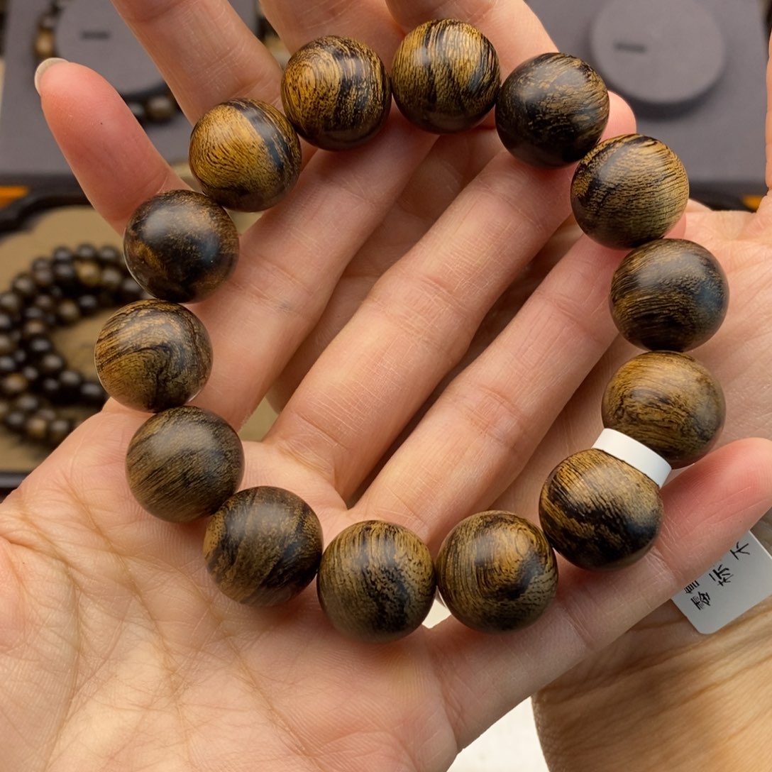 沉香手串高***金越南芽庄白棋瘤疤1.6