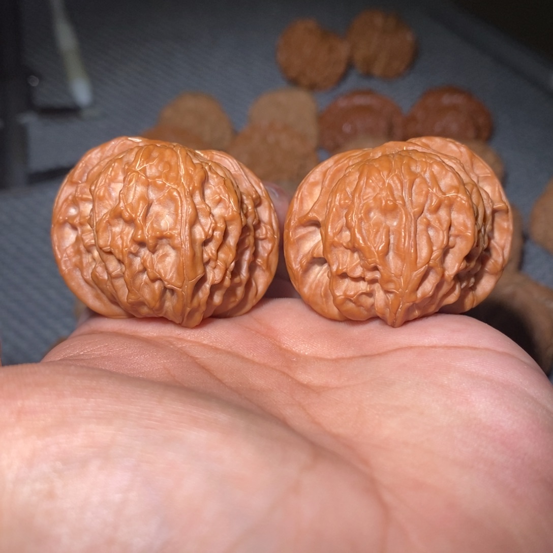 桃核把件41尺蝴蝶磨 