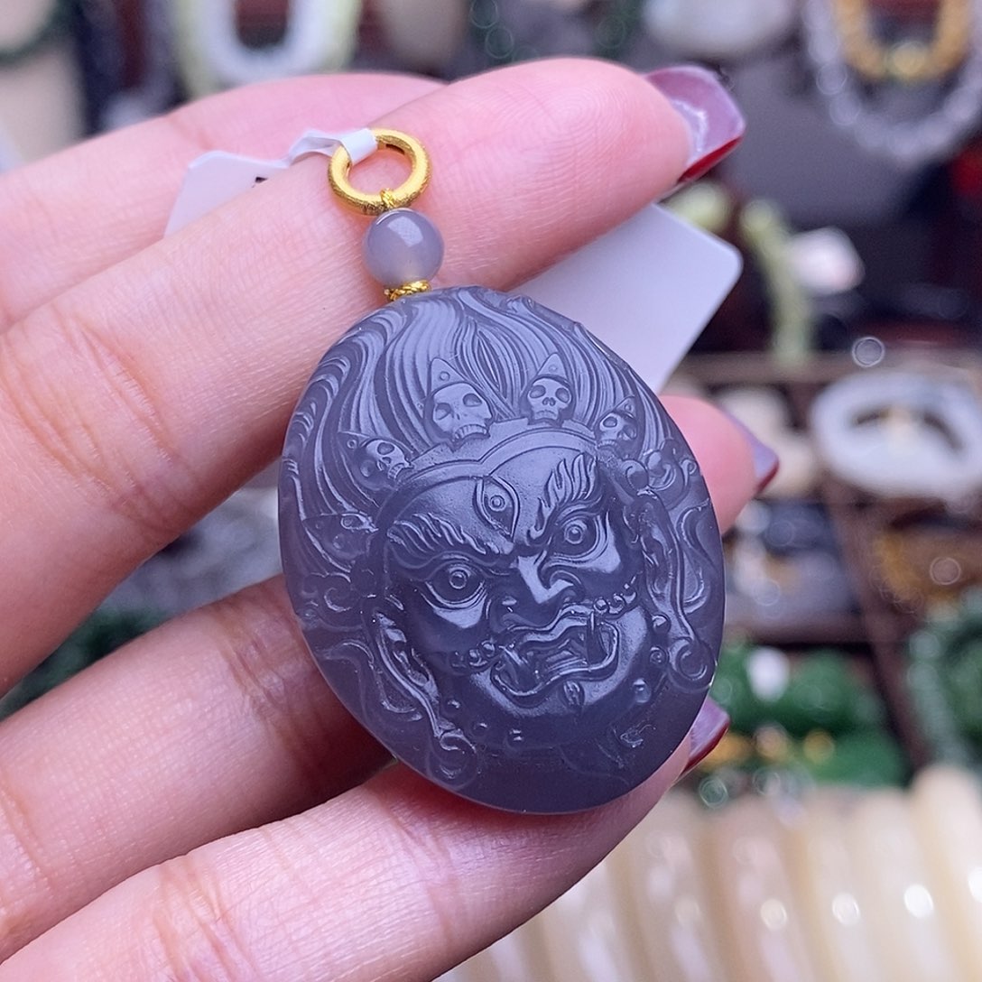 和田玉清货价浓烟紫金镶大黑天未镶嵌