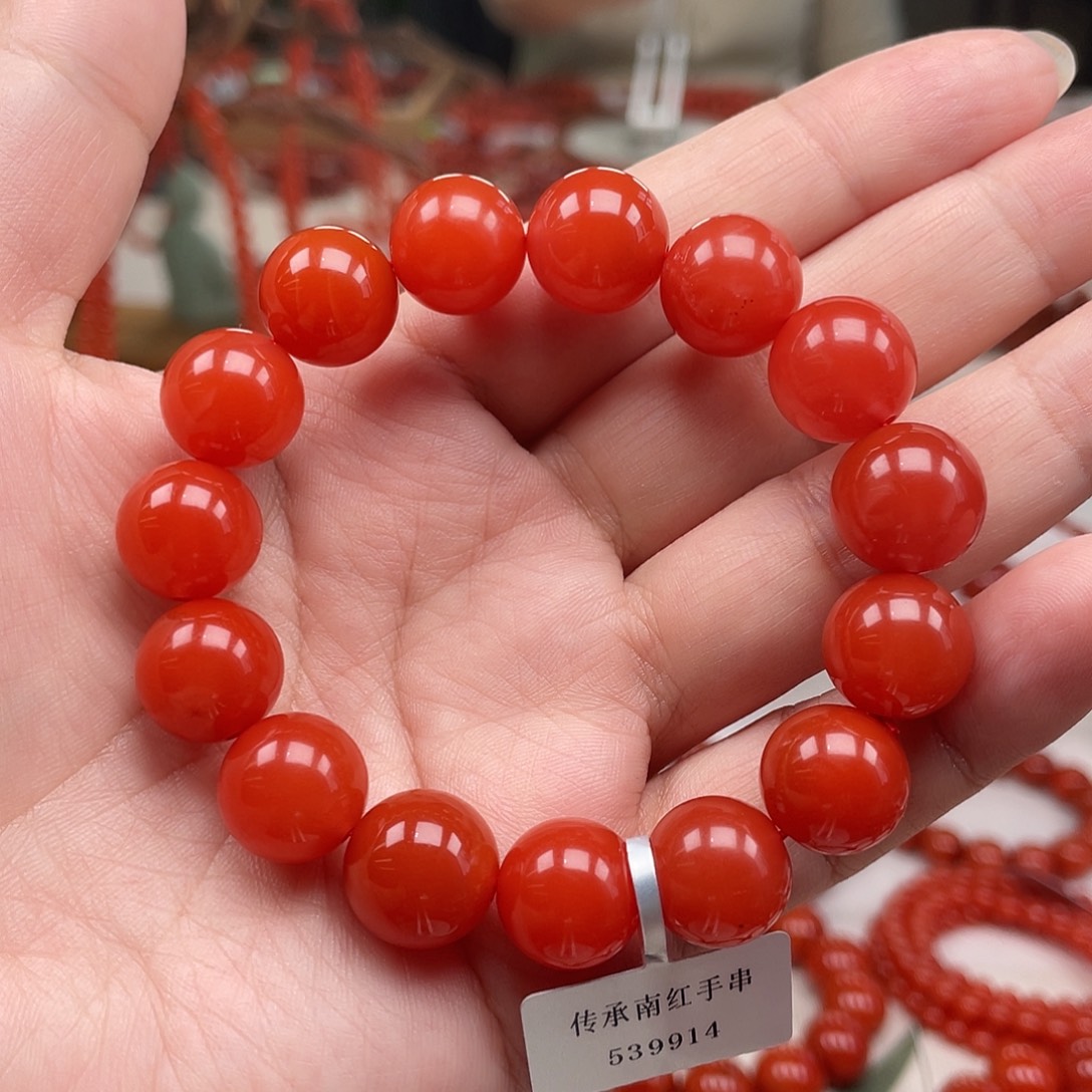 南红玛瑙未镶嵌手链