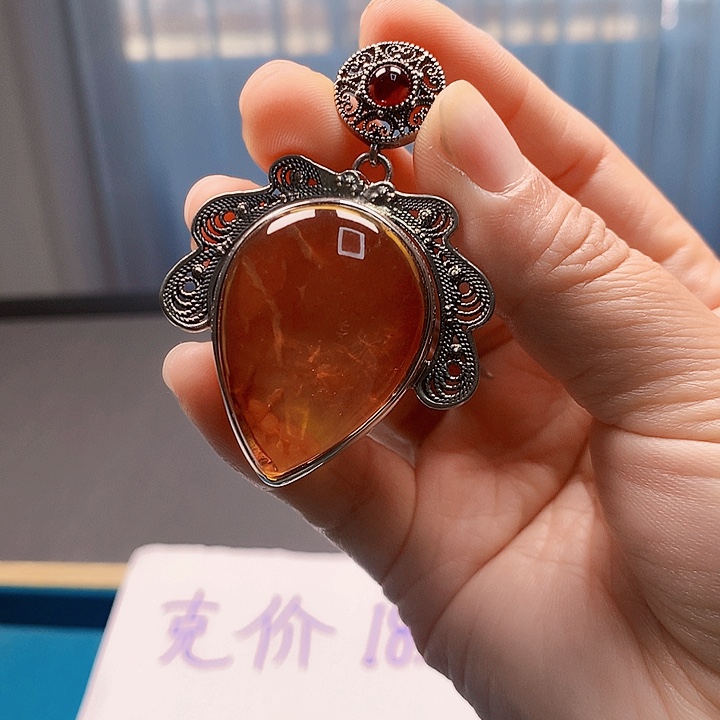 银S925镶嵌颈饰琥珀波兰设计款琥珀蜜蜡