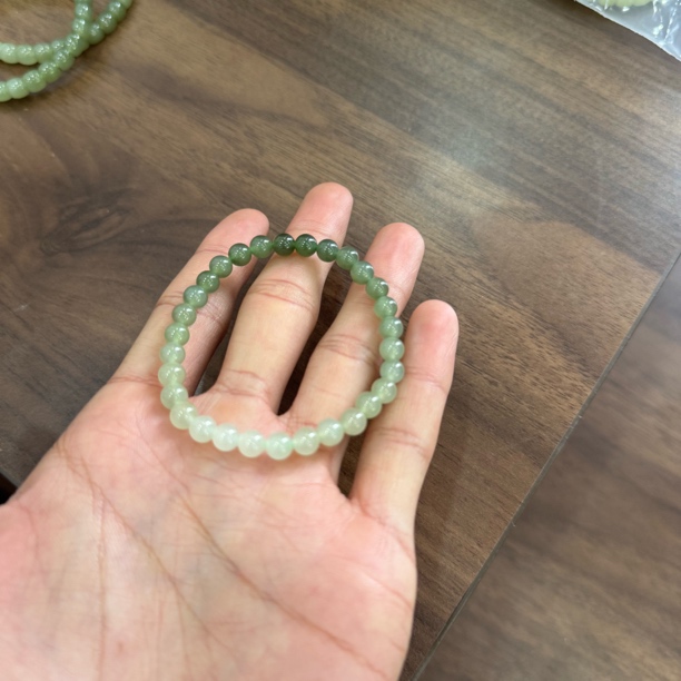 和田玉青海料湖水绿渐变手串珠子卡6mm