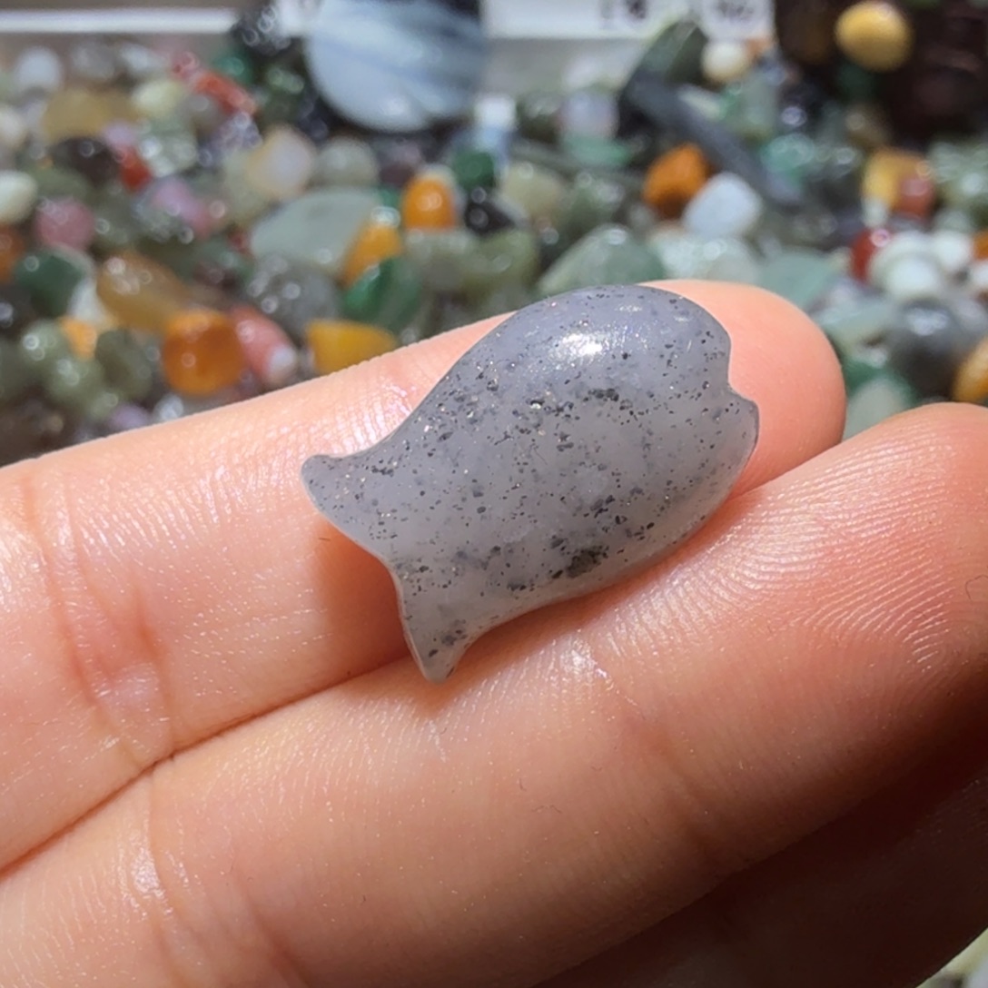 和田玉未镶嵌珠宝半成品