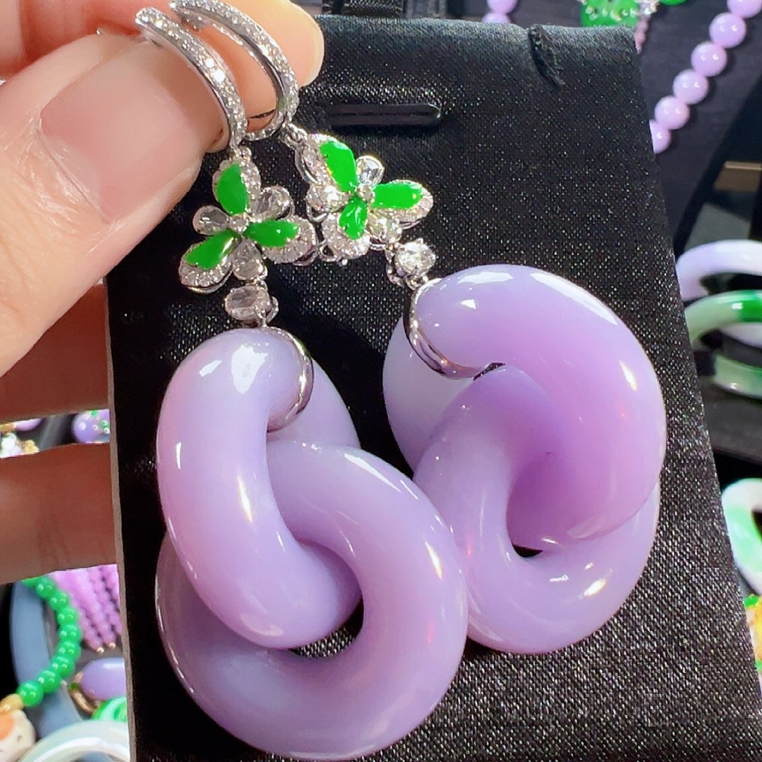 翡翠18K金镶嵌耳饰签收后24小时鉴赏期