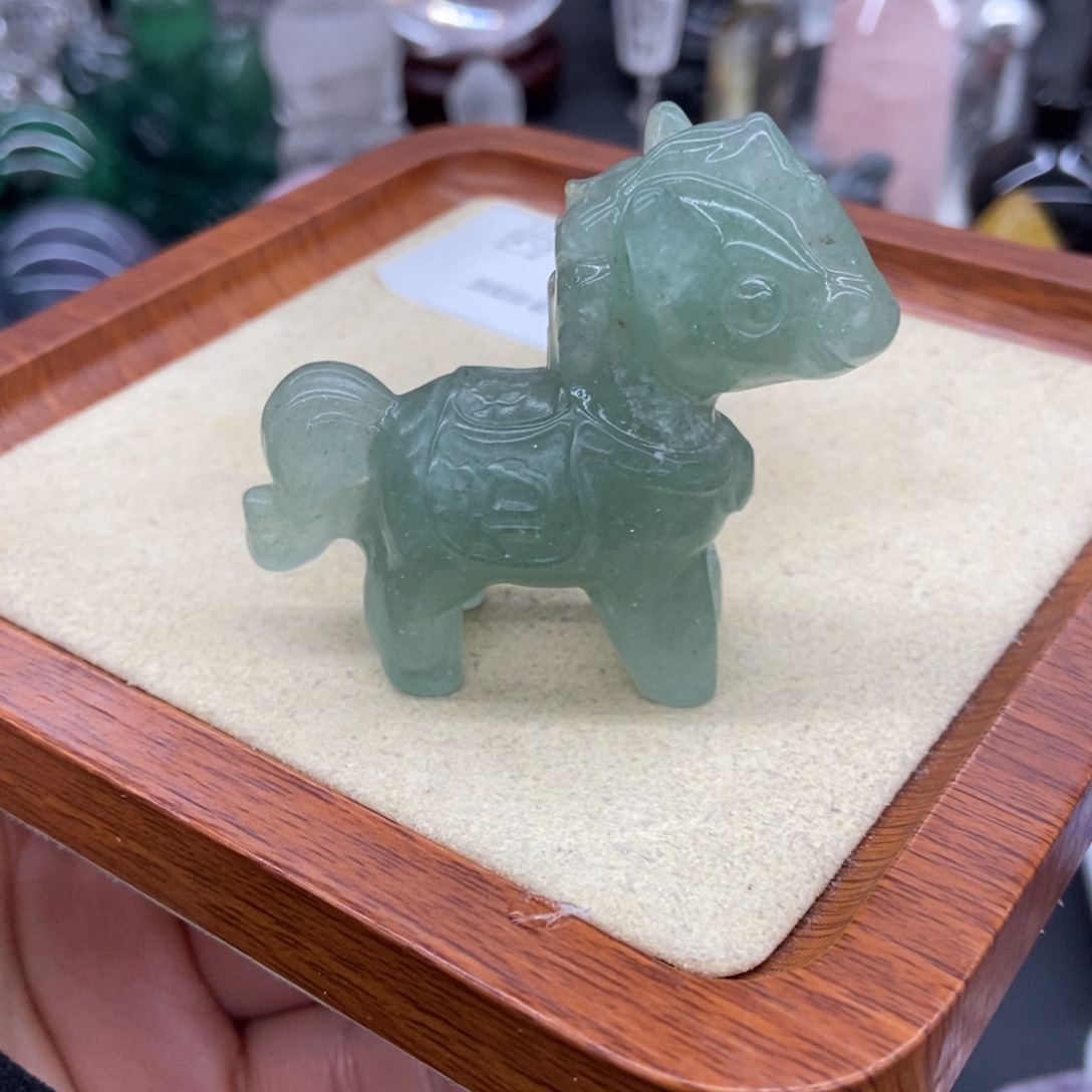 未镶嵌水晶珠宝半成品