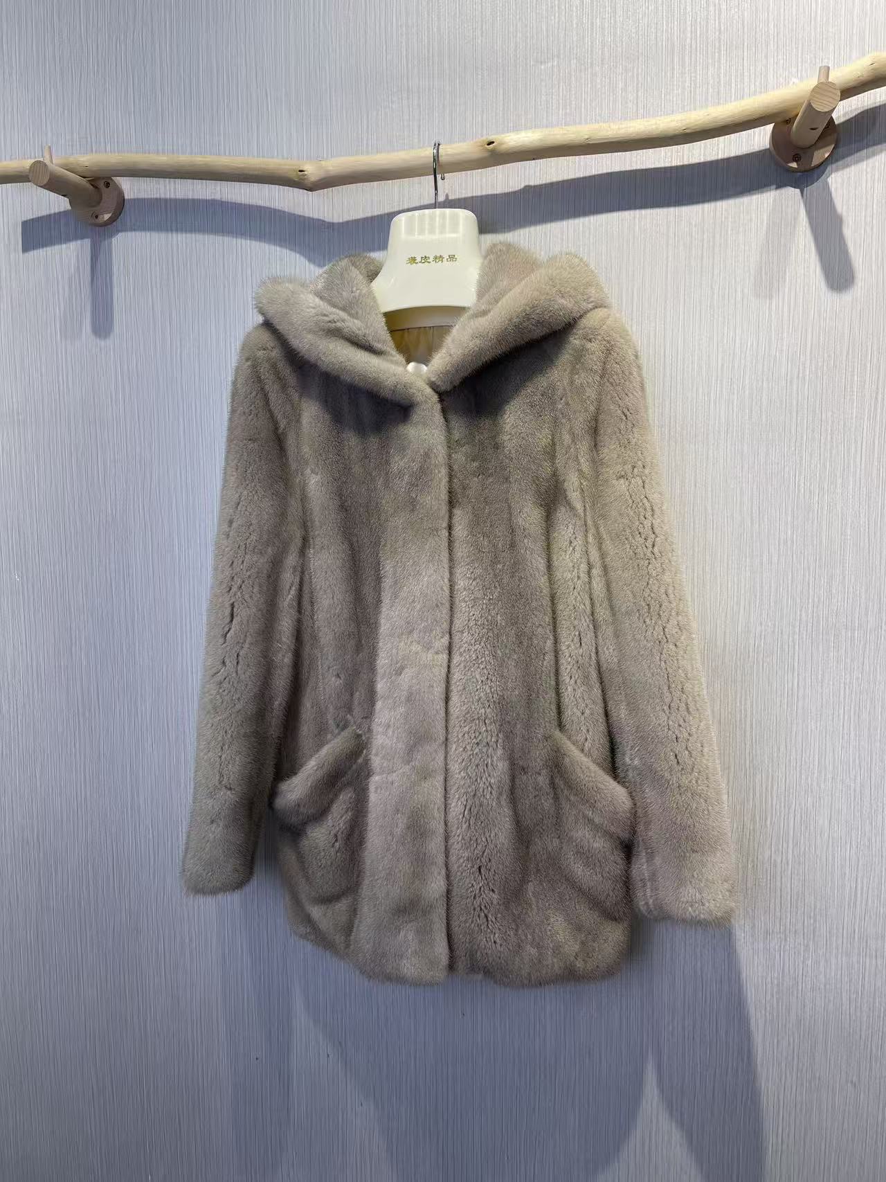 银蓝连帽飞机袖女中长款均码通勤风