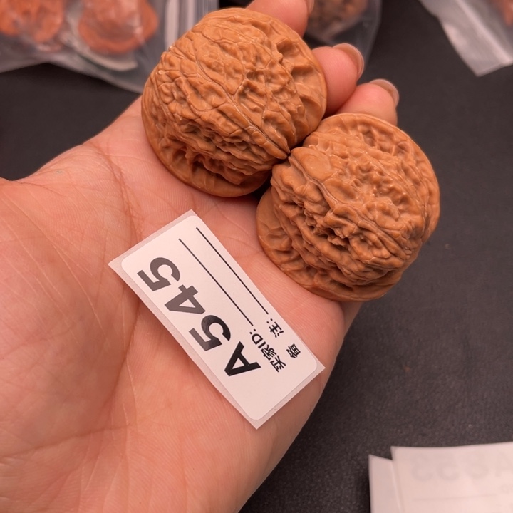 文玩核桃吊坠核桃