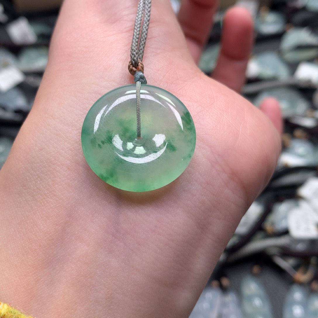 翡翠颈饰未镶嵌0000000000