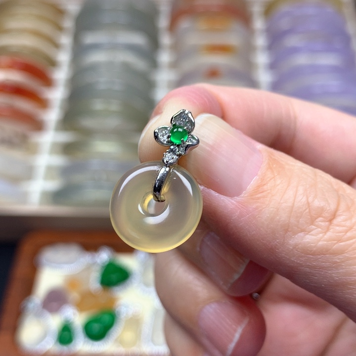 玛瑙/玉髓颈饰银S925镶嵌