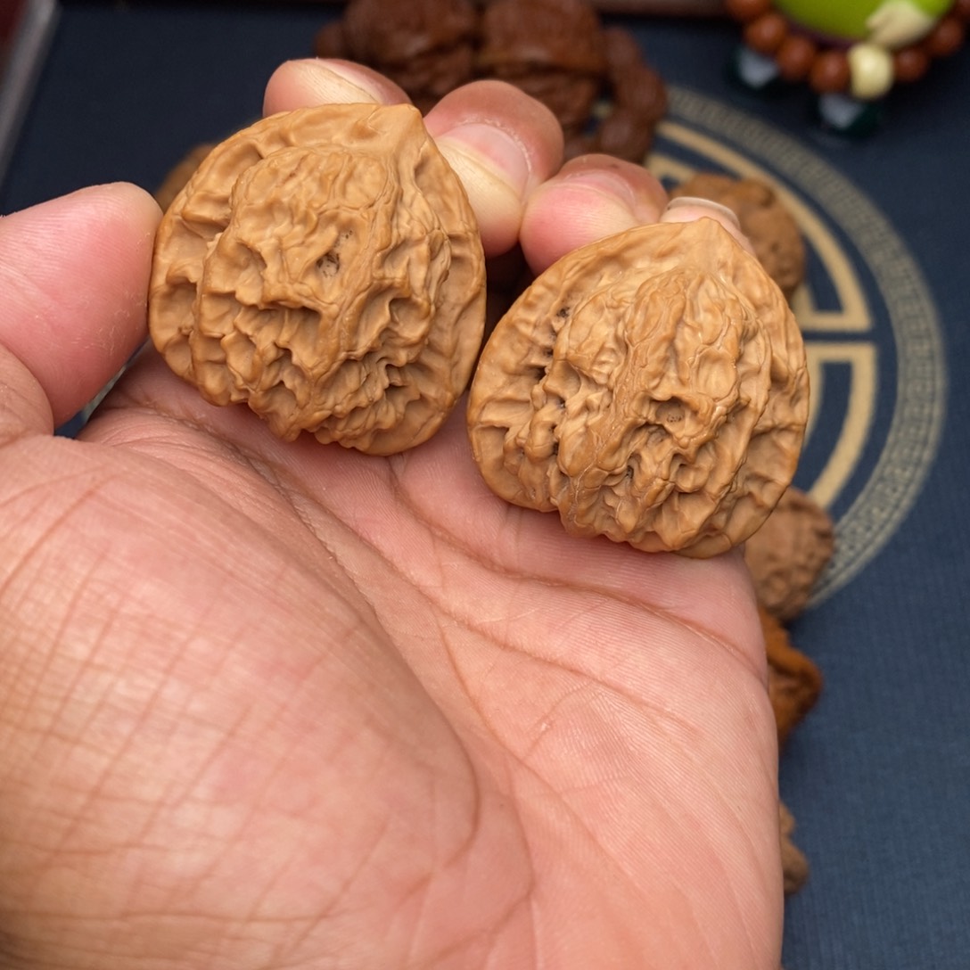 文玩核桃吊坠蓟县梨木台全品无修