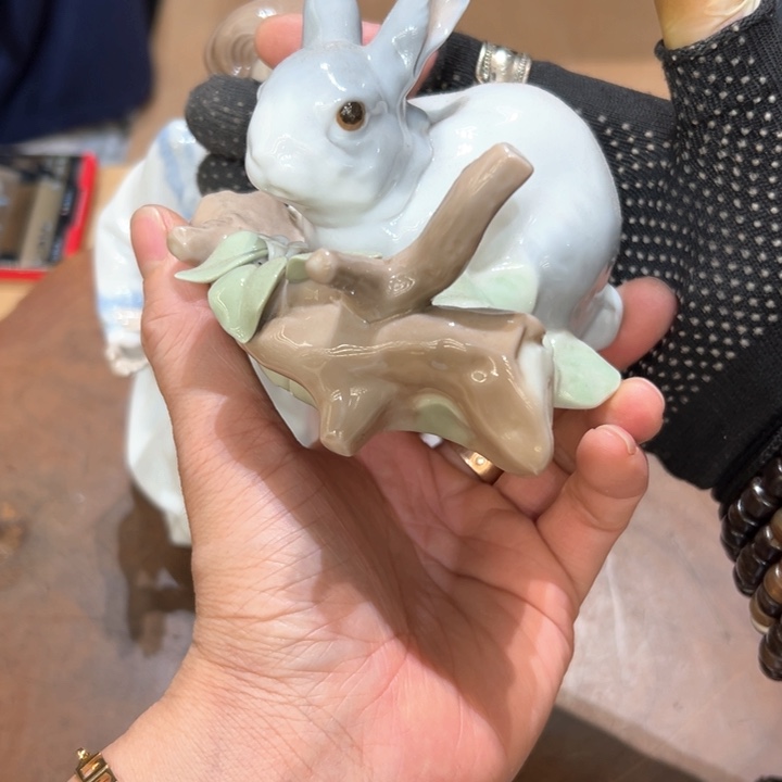 瓷器周边默认瑕疵1