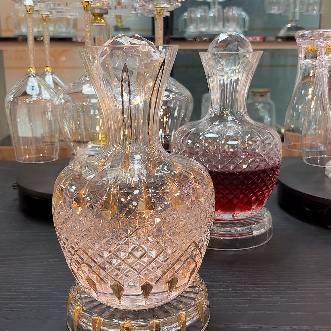 水晶玻璃手柄款描金醒酒器