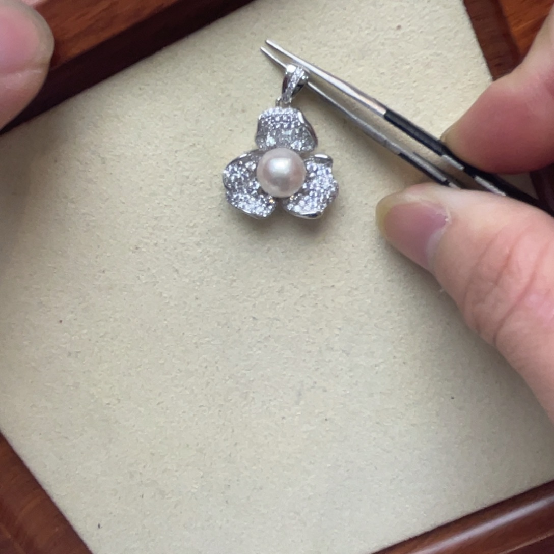 银S925镶嵌海水珍珠吊坠(不含链)