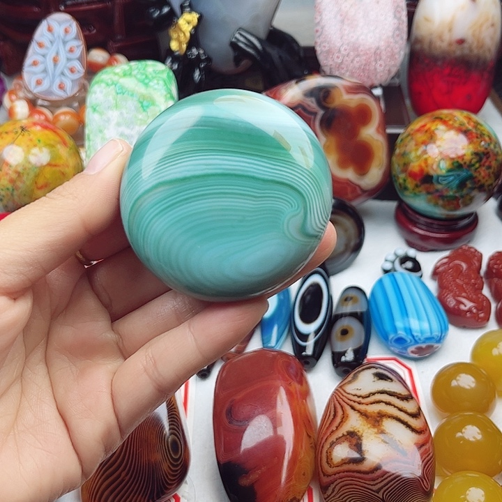 玛瑙/玉髓未镶嵌珠宝奇石