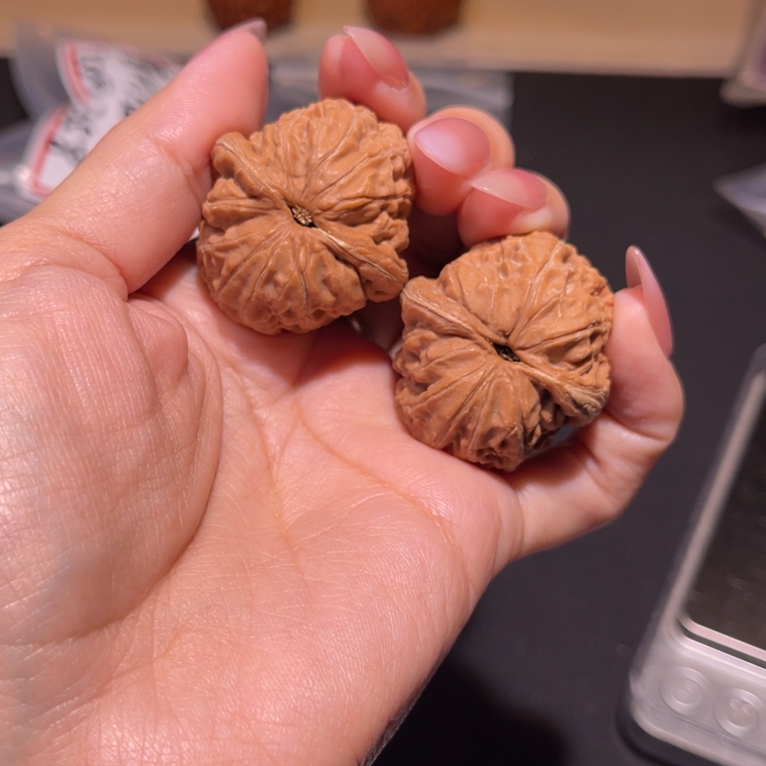 把件文玩核桃悿***⁶36左右s平谷元宝