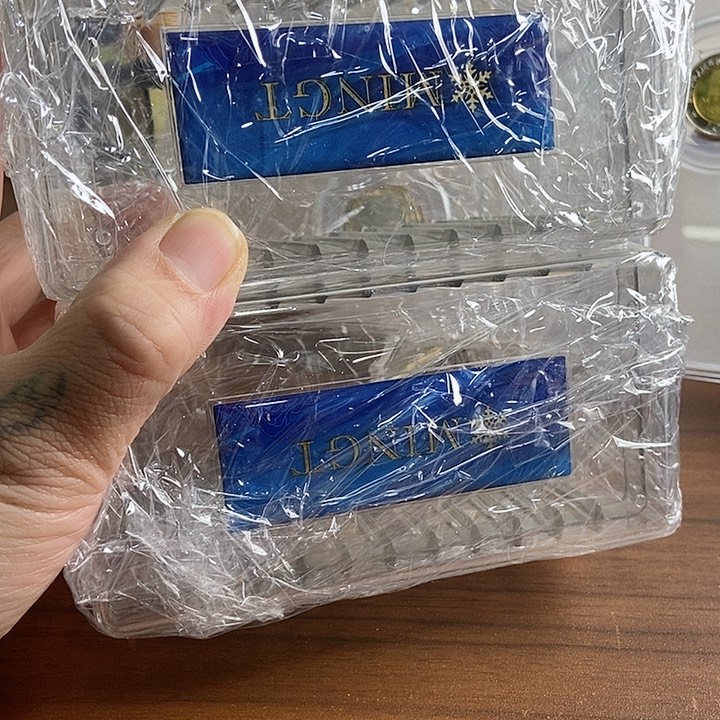 合金于明泰蓝盒2个啊阿啊阿啊阿啊