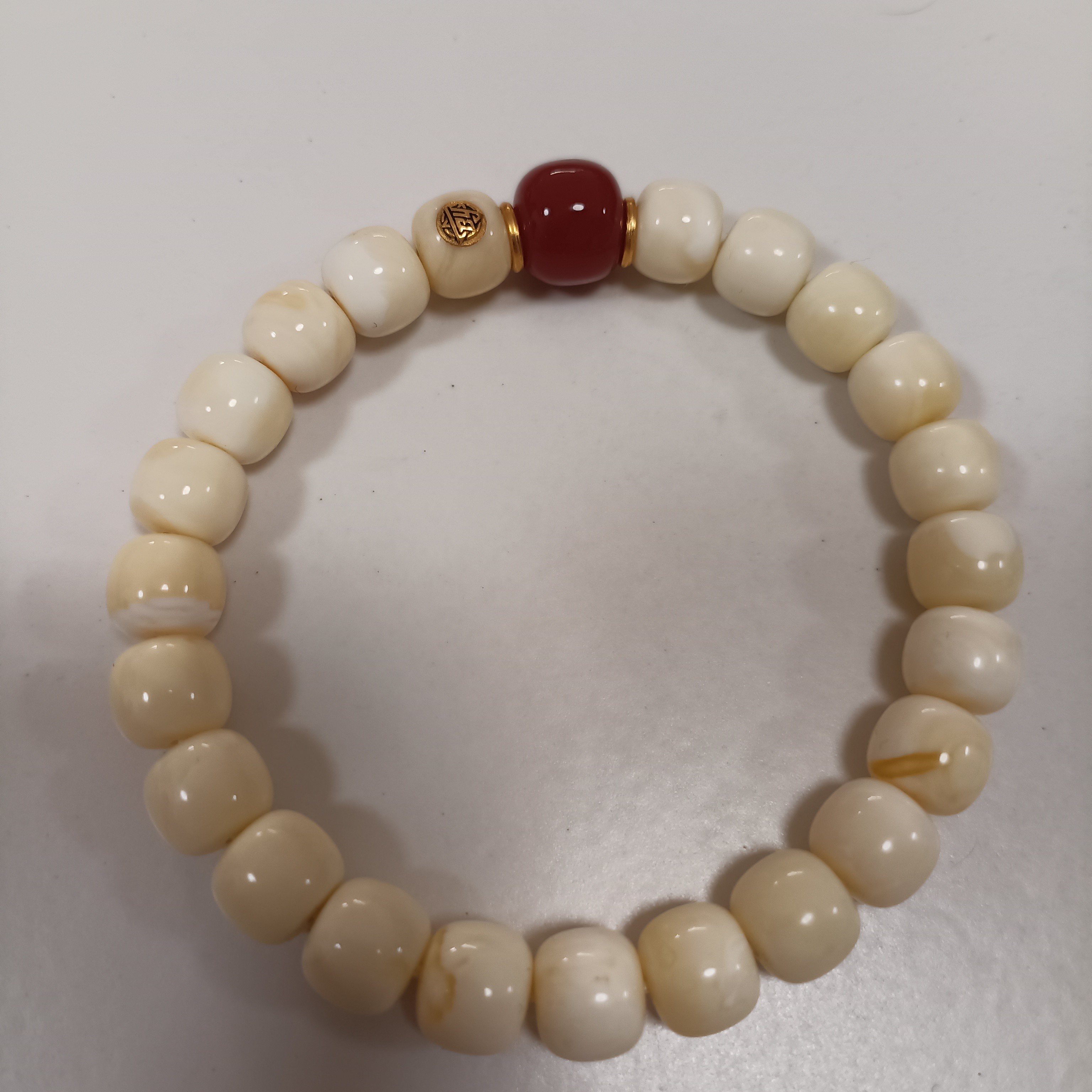 蜜蜡与搭配的单圈手串