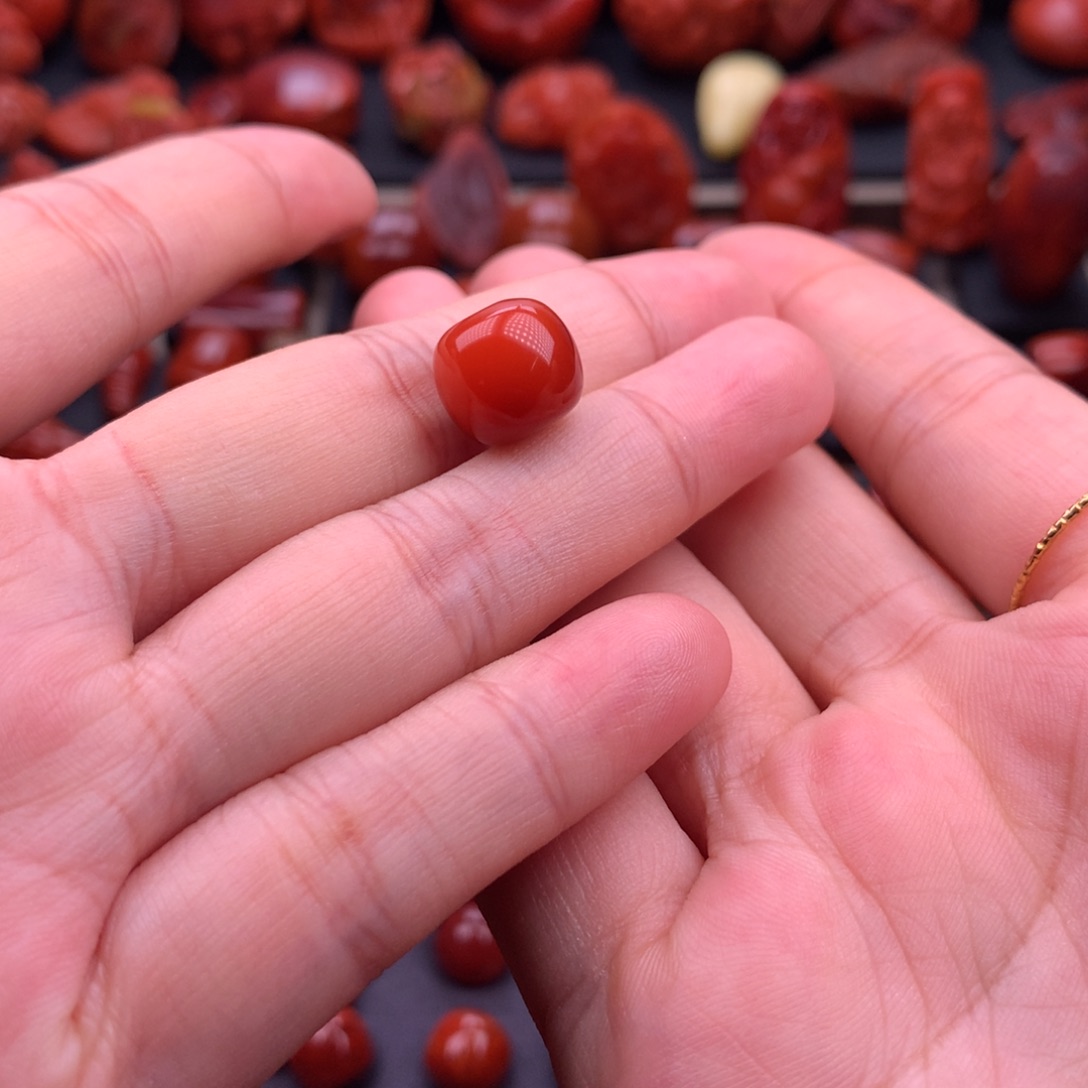 南红玛瑙未镶嵌川料原矿高品老型单珠11.8mm
