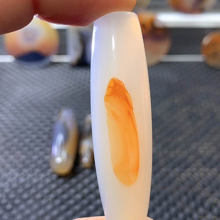 未镶嵌颈饰玛瑙/玉髓