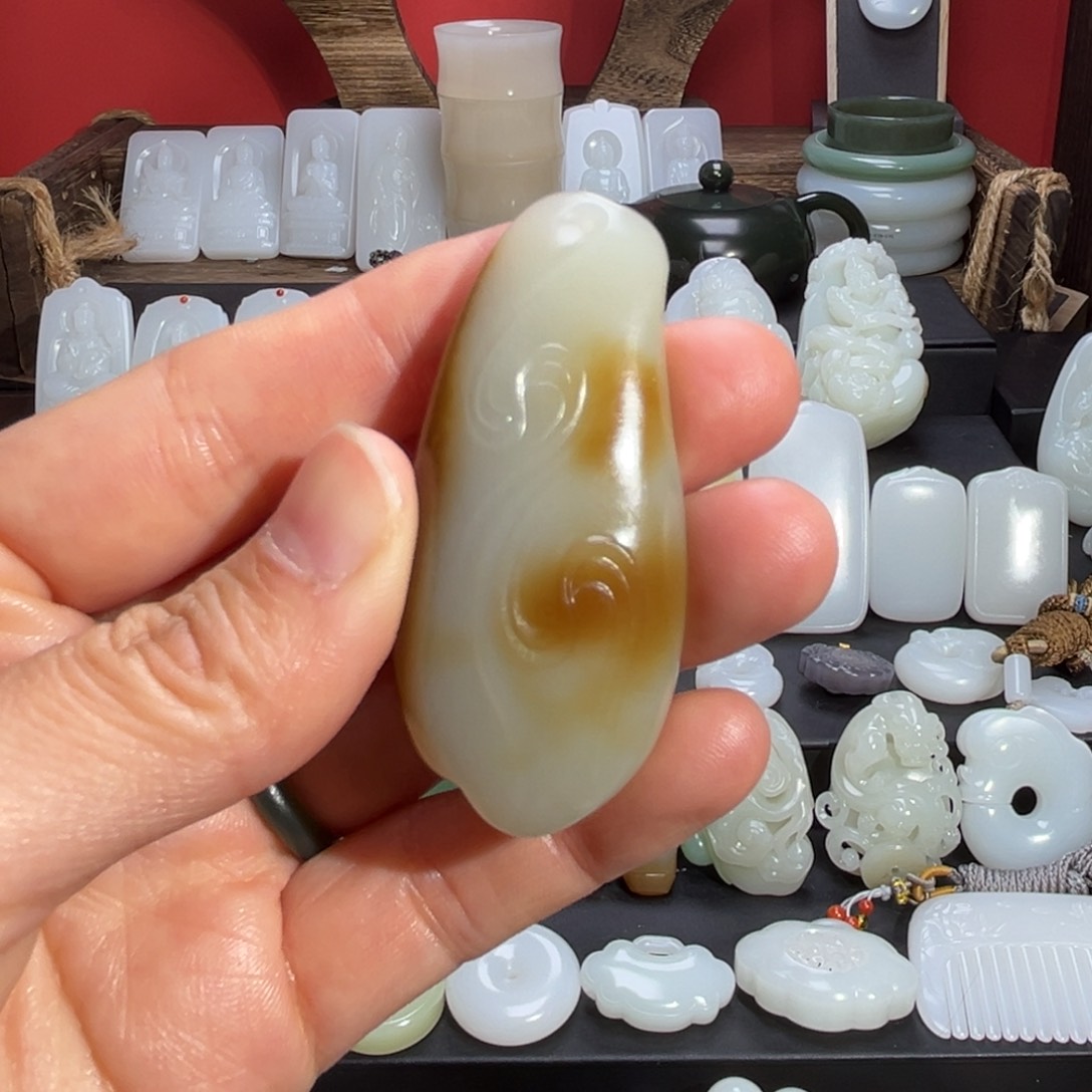 和田玉吊坠(赠链)未镶嵌