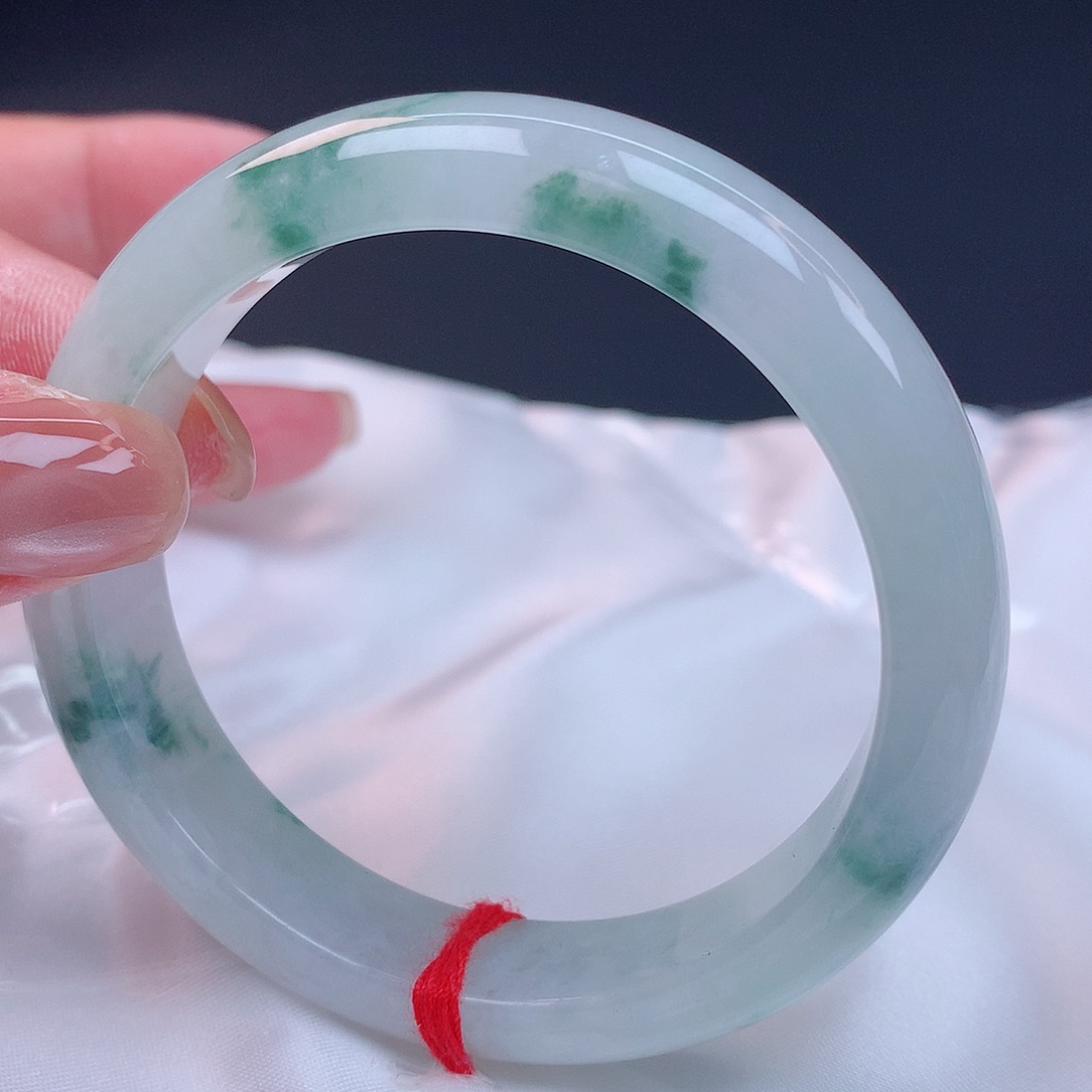 【闪购商品】未镶嵌手镯翡翠55