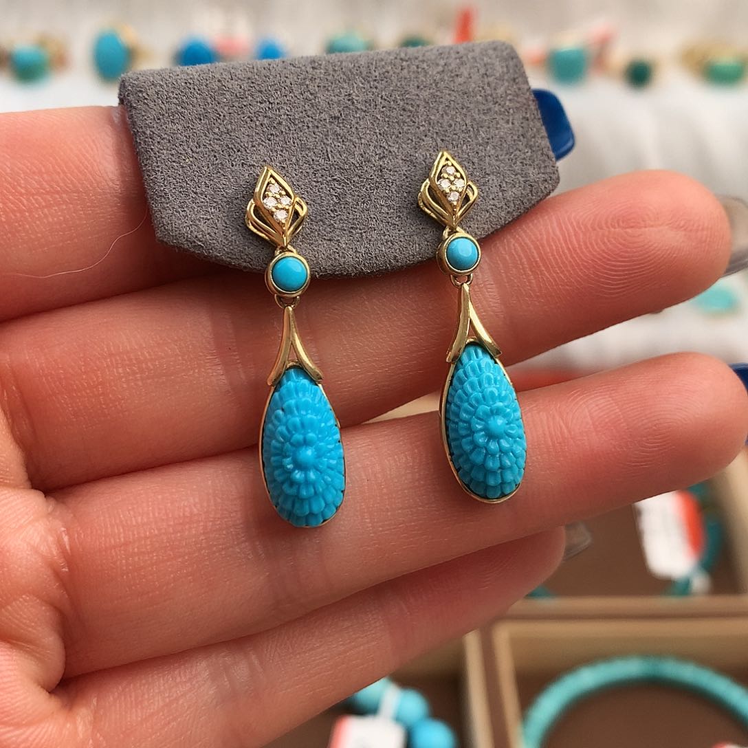 绿松石精品耳环18K金镶嵌