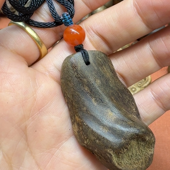 大叶紫檀（黑酸枝木类）