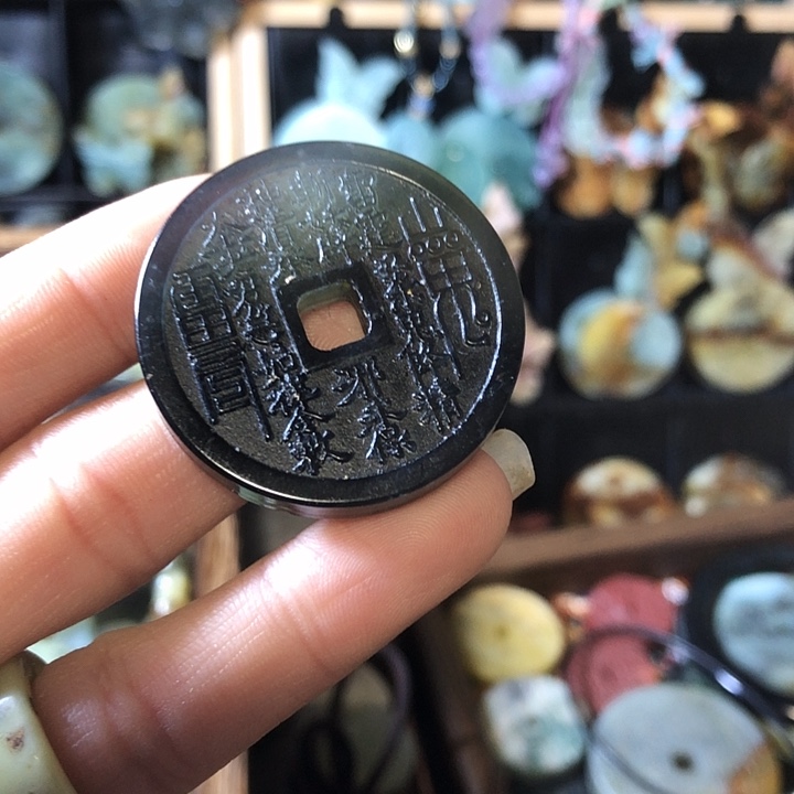 岫玉未镶嵌岫玉手捻