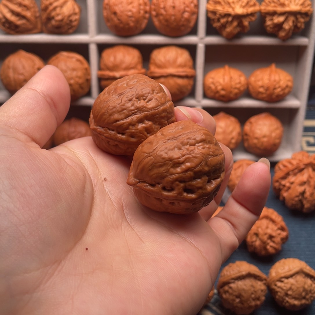 把件文玩核桃水晶蟾