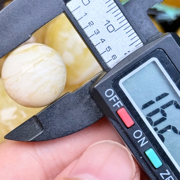 16.2mm俄料国矿一级料浓瓷白妖孽虎皮纹千层雪橘底金溶洞蜜蜡圆珠