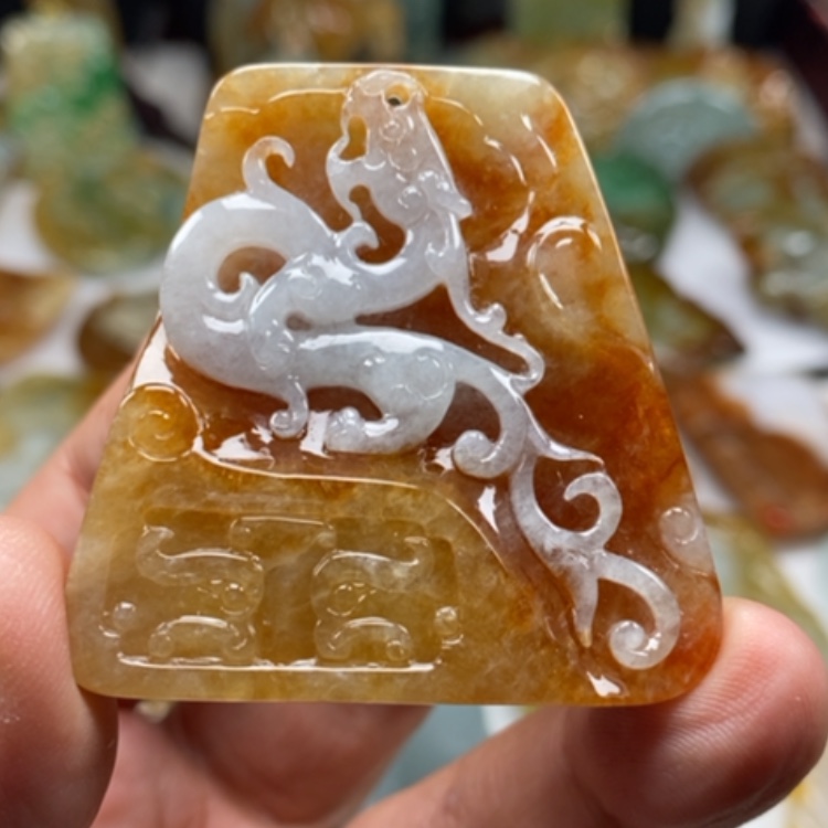 【闪购商品】翡翠颈饰未镶嵌缅甸翡翠A货吊坠