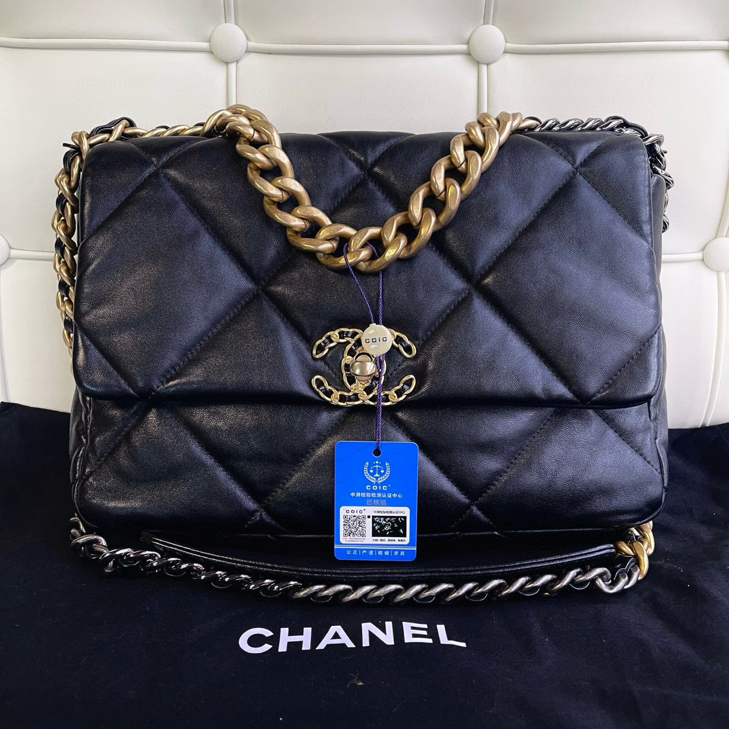99新 Chanel/香奈儿 119607 香奈儿黑金19bag中号斜挎包