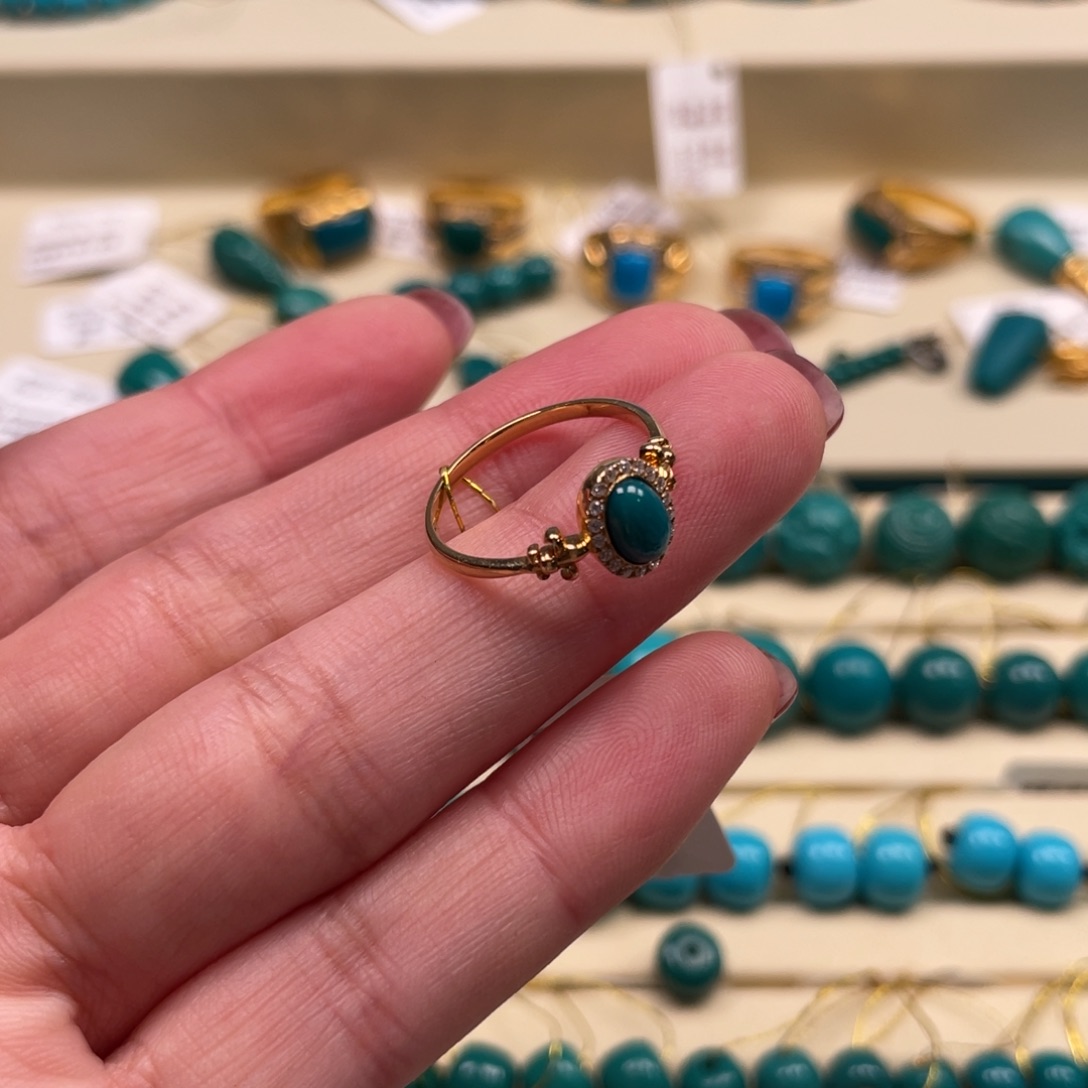 绿松石珠宝奇石18K金镶嵌