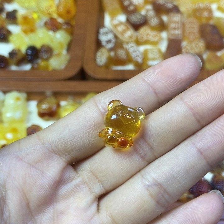 橄榄核吊坠小熊89