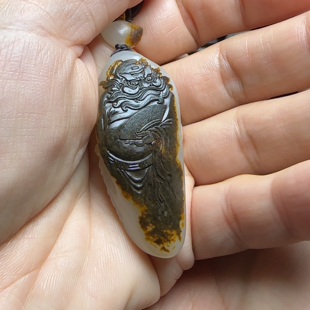 山***行和田玉未镶嵌颈饰