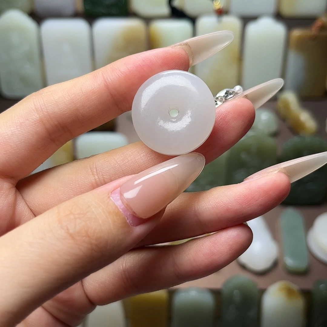 和田玉平安扣百搭款