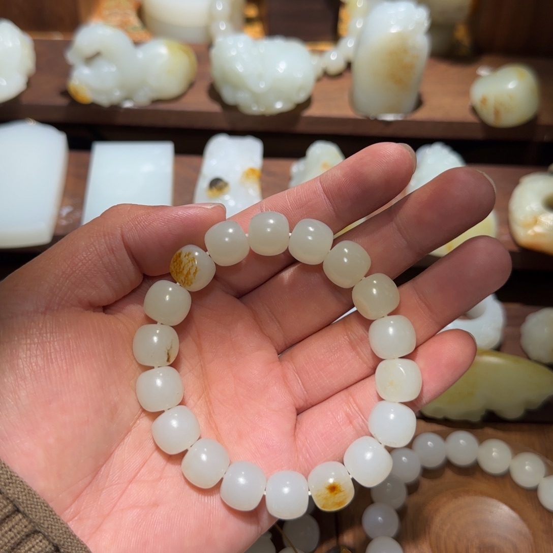 和田玉未镶嵌手链